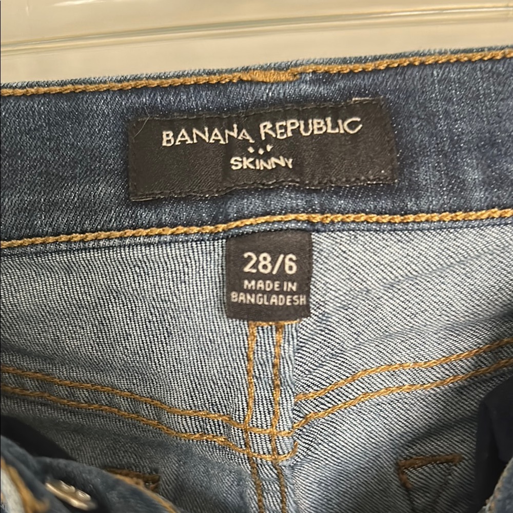 Banana Republic Blue Skinny Jeans Classic Style - Picture 3 of 3